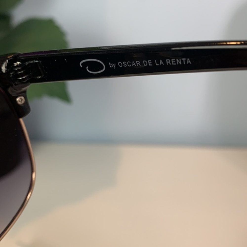O By Oscar de la Renta Sunnies NWT - Picture 5 of 7
